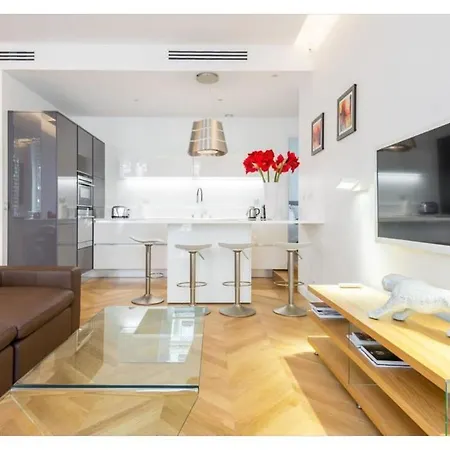 De Luxe Place Bellecour Apartment *